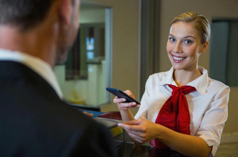 Digitalizacja w hotelarstwie: Aplikacje, rezerwacje online i nowe technologie w usługach dla gości